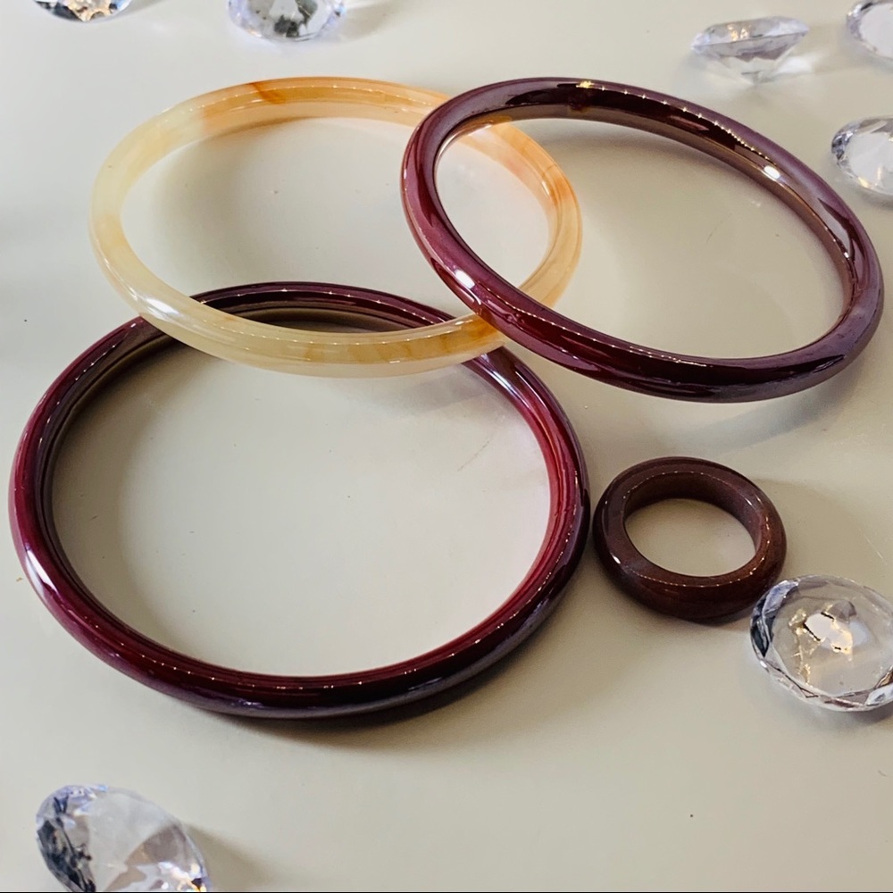 Glass Bangle Set